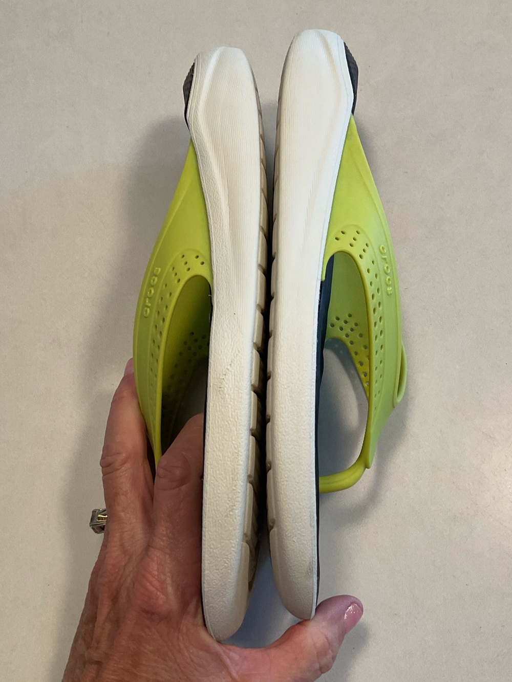 Crocs LiteRide Flip - Picture 4 of 6